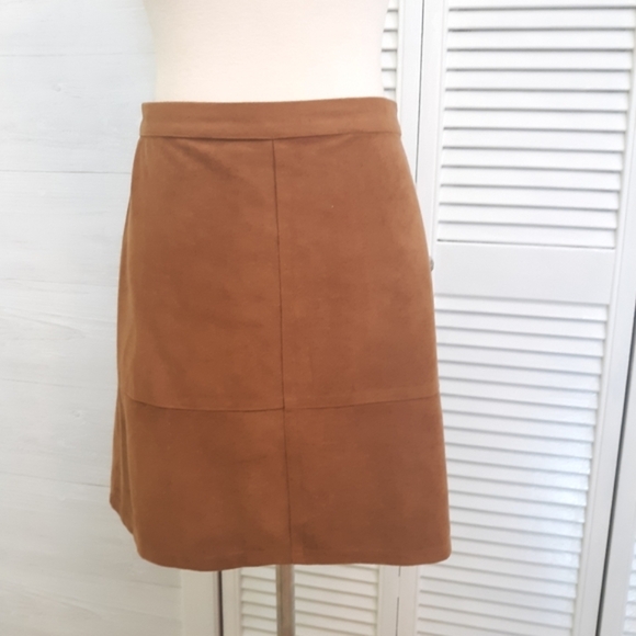 Sans Souci Dresses & Skirts - Sans Souci faux suede skirt sz small *Z